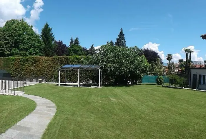 Giardino Delle Ortensie * Cannobio